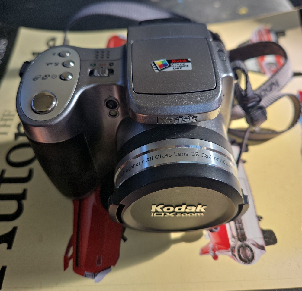 Kodak 10x Zoom Digital Camera - Black and Silver